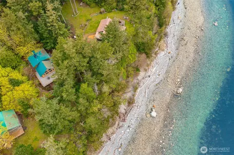 82 Eliza Is, Bellingham, WA 98225