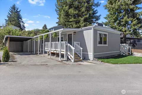 14322 Admiralty Way #79, Lynnwood, WA 98087