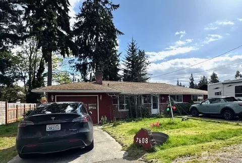 7608 232nd St SW, Edmonds, WA 98026