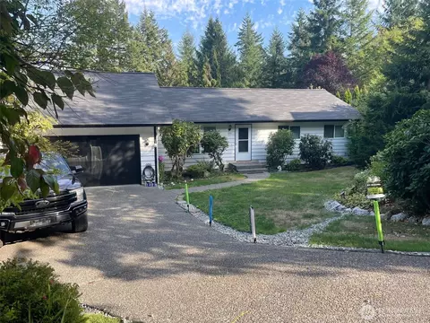 484 E Alder Dr, Sedro Woolley, WA 98284