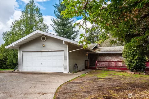 10015 SE 192nd St, Renton, WA 98055