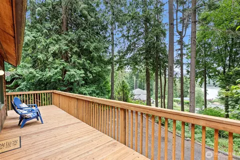13600 Hillcrest St NW, Poulsbo, WA 98370