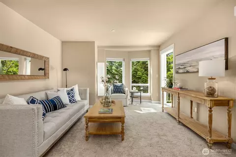 300 High School Rd NE #312, Bainbridge Island, WA 98110