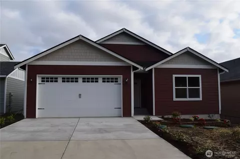 7021 E Bullseye St, Port Orchard, WA 98366