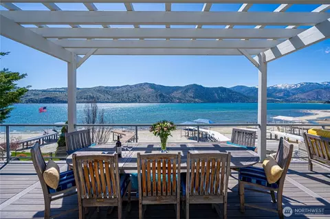 44 Viking Ln, Manson, WA 98831