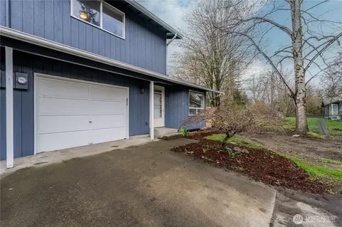 120 W Lewis Ave, Gold Bar, WA 98251