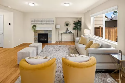 Living - 13919 33rd Dr SE, Mill Creek, WA 98012 photo 3 of 3