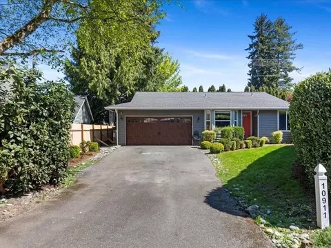 10911 34th Ave SE, Everett, WA 98208