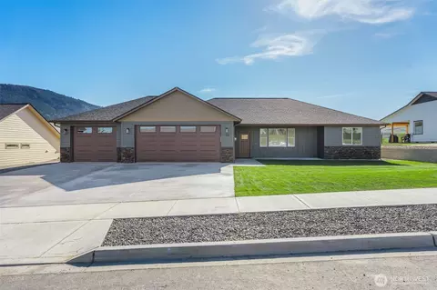 155 John Truett Dr, Malaga, WA 98828
