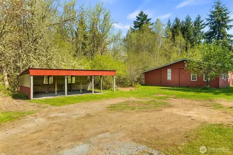 958 Tipsoo Loop S, Rainier, WA 98576 photo 28