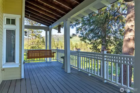 44 Alpine Ln, Okanogan, WA 98840