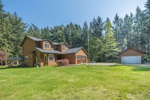 120 N Ambey Ln, Coupeville, WA 98239