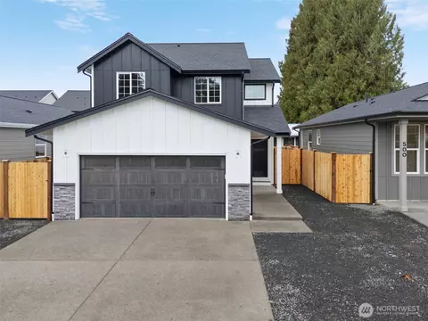 510 Cedar St, Toledo, WA 98591