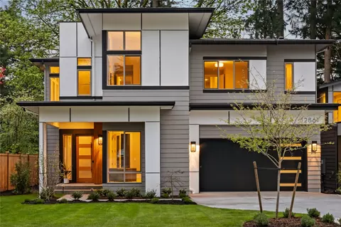 12861 NE 104th St, Kirkland, WA 98033