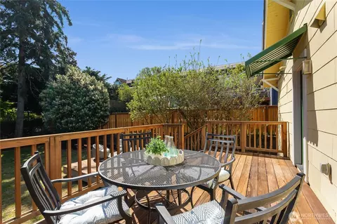 519 N 67th St, Seattle, WA 98103 photo 31