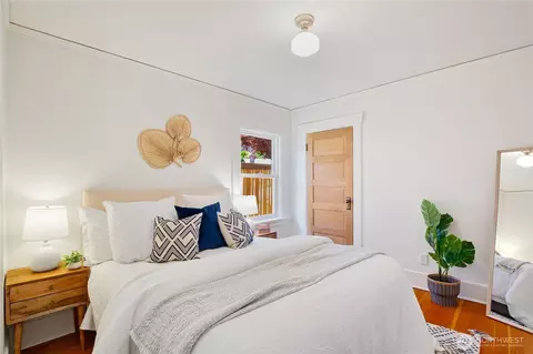 519 N 67th St, Seattle, WA 98103 photo 14