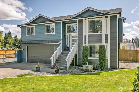 19118 60th St E, Bonney Lake, WA 98391