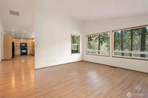 151 Emerald Lake Dr W, Grapeview, WA 98546 photo 7