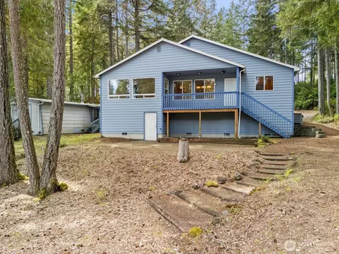 151 Emerald Lake Dr W, Grapeview, WA 98546 photo 2