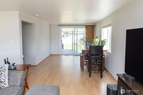 338 W Maple St, Walla Walla, WA 99362 photo 9