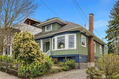 4054 Latona Ave NE, Seattle, WA 98105