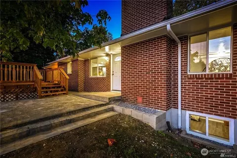 7415 Steilacoom Blvd SW, Lakewood, WA 98499