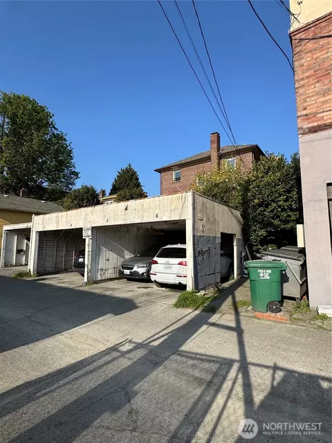 2313 Yale Ave E, Seattle, WA 98102