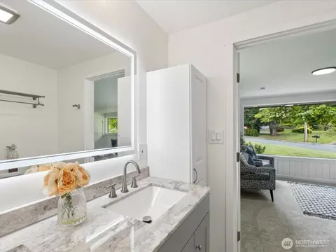 233 Highland Rd, Everett, WA 98203 photo 16