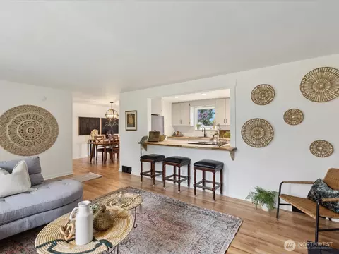 233 Highland Rd, Everett, WA 98203 photo 9
