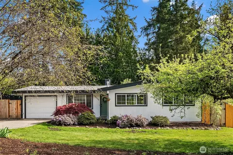 18335 SE 140th St, Renton, WA 98059