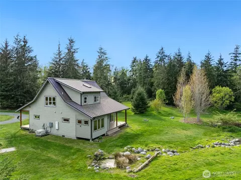 411 435 Peters Rd, Greenbank, WA 98253