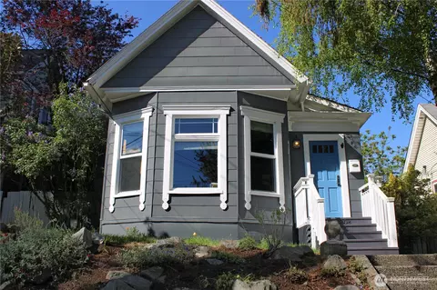 2208 E John St, Seattle, WA 98112