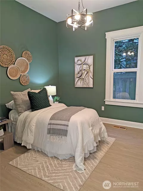 Bedroom - 2208 E John St, Seattle, WA 98112 photo 1 of 6