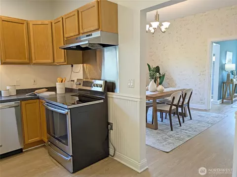 Kitchen - 2208 E John St, Seattle, WA 98112 photo 2 of 4