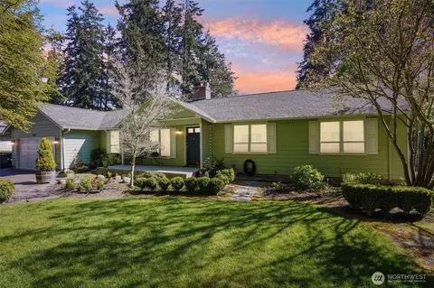 6332 School St SW, Lakewood, WA 98499