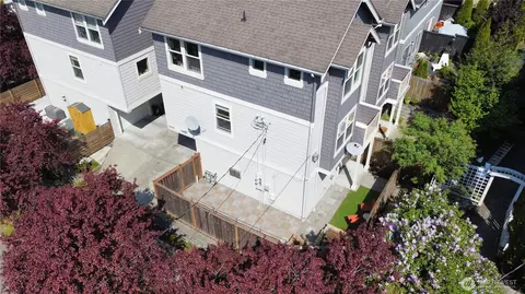 1806 E Fir St, Seattle, WA 98122