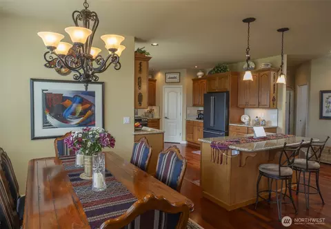 Dining - 51 Suncatcher Ct, Sequim, WA 98382 photo 1 of 3