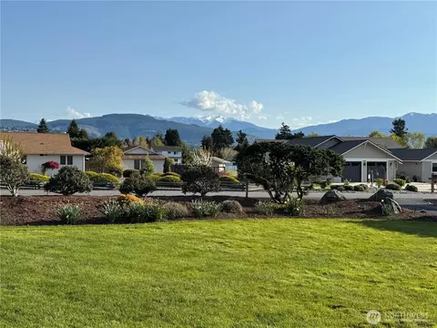 Exterior - 51 Suncatcher Ct, Sequim, WA 98382 photo 9 of 9