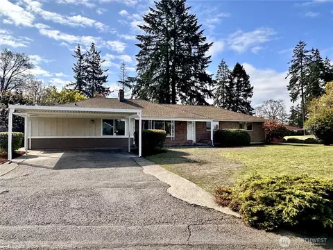 10504 Rowland Ave SW, Lakewood, WA 98499