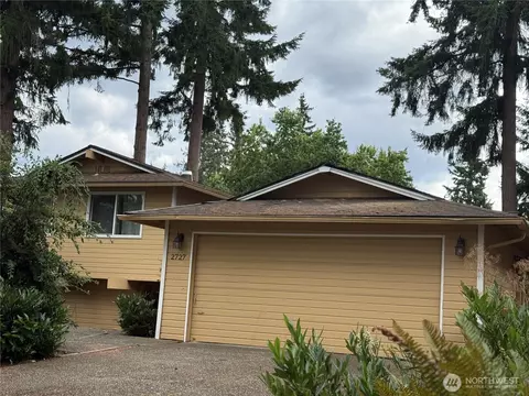2727 181 Ave NE, Redmond, WA 98052