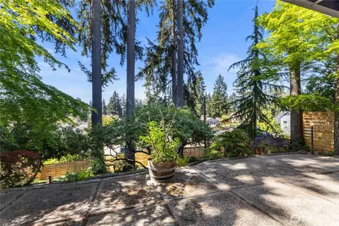 Exterior - 322 Eldorado Ave, Fircrest, WA 98466 photo 3 of 5