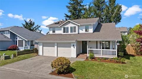 327 Jewell St, Enumclaw, WA 98022