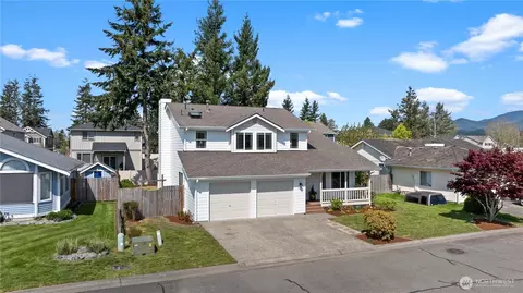 View/Area - 327 Jewell St, Enumclaw, WA 98022 photo 1 of 6
