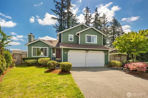 22017 SE 277th St, Maple Valley, WA 98038