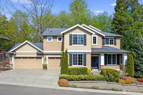 5420 NE 197th Pl, Lake Forest Park, WA 98155