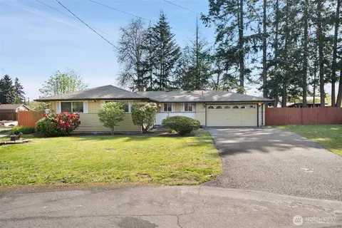 1025 141st St E, Tacoma, WA 98445
