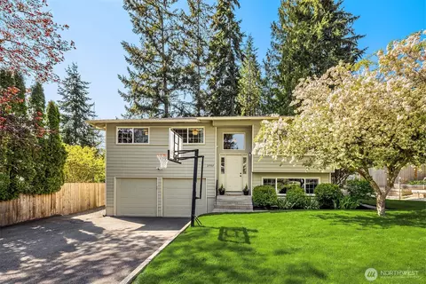 21902 2nd Ave W, Bothell, WA 98021