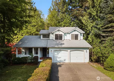 1140 NW Thornwood Cir, Silverdale, WA 98383