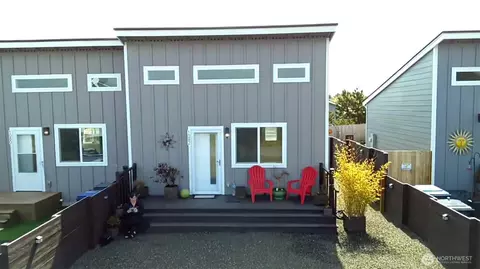 1082 Fairwood Dr SW #B, Ocean Shores, WA 98569
