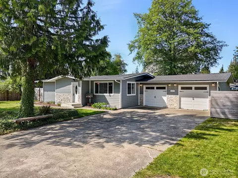 101 115th St E, Tacoma, WA 98445